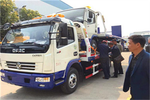 敖汉旗汽车道路救援拖车价格